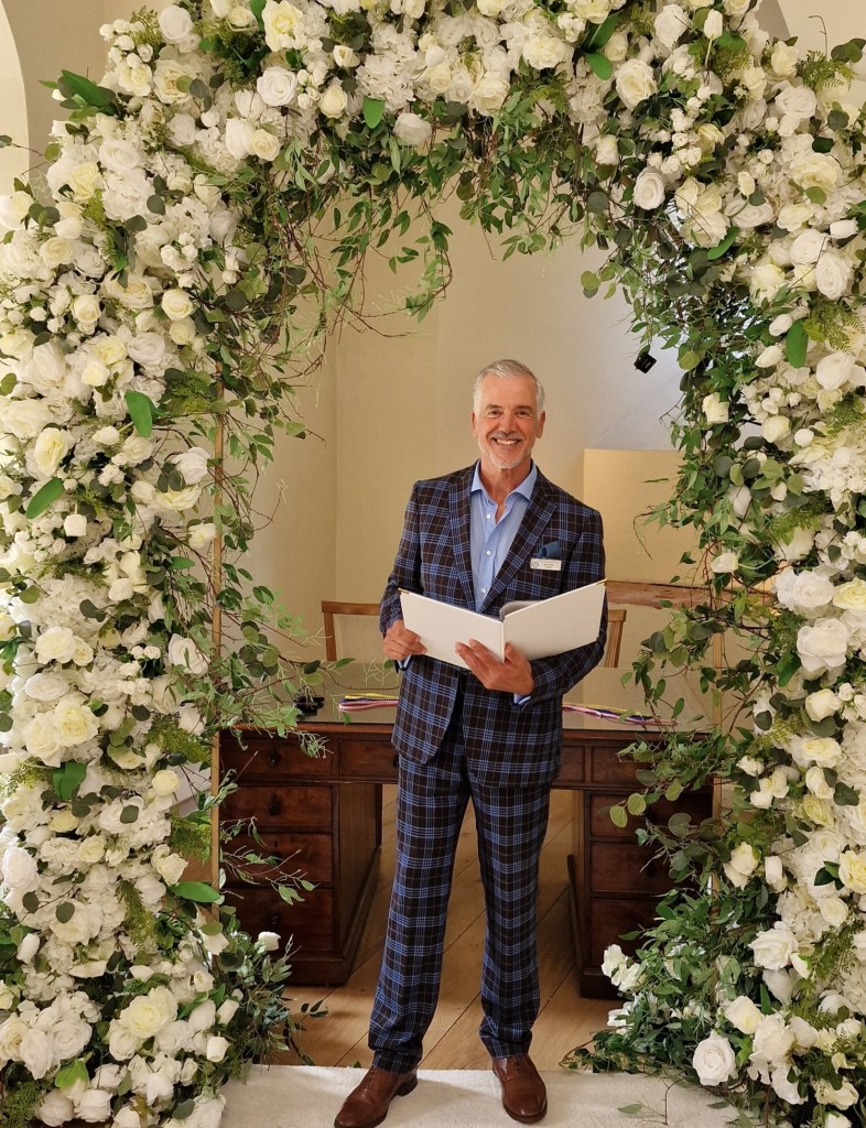 Wedding Celebrant Mark Inscoe Farnham Castle
